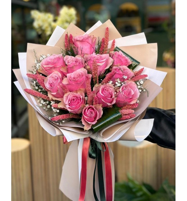 11 Pembe Güllü Buket
